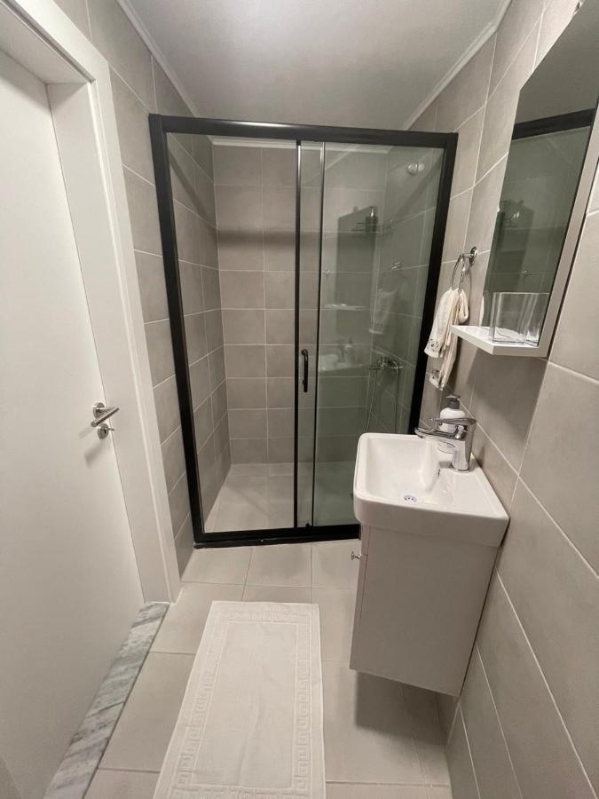 Guesthouse 12A 普里什蒂纳 外观 照片